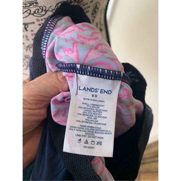 Women's Lands End Pink Navy Hobo Printed One Piece Bathing Swimsuit - Picture 4 of 10